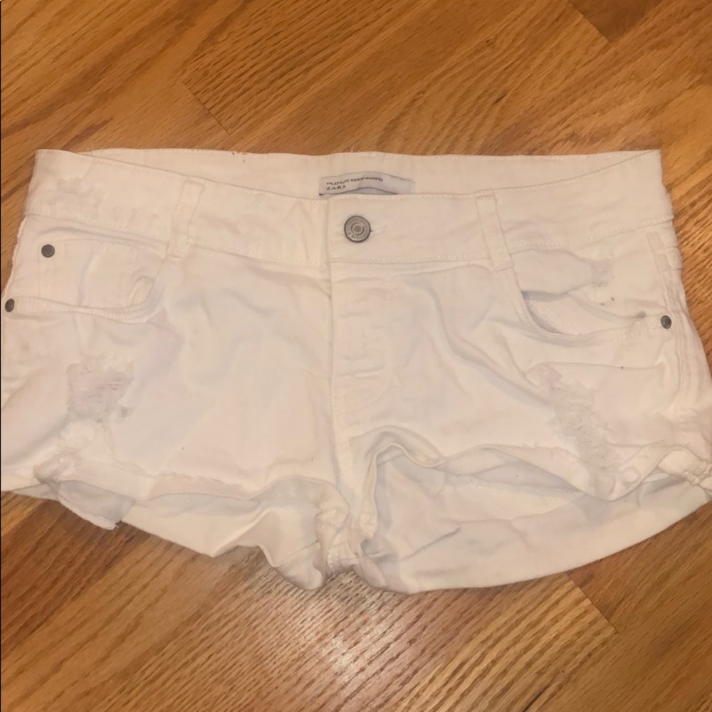 Zara White shorts
